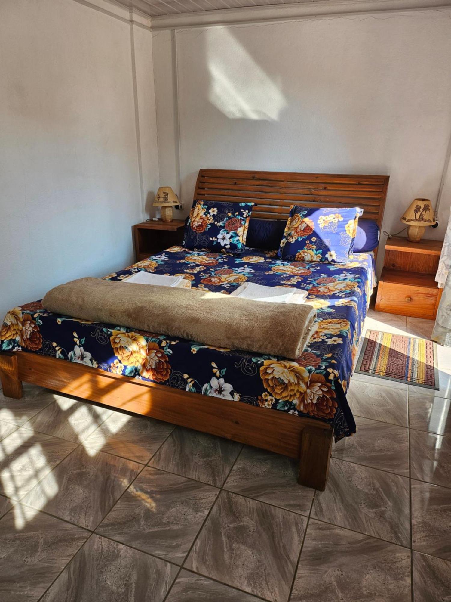 Chez Joel Bed and Breakfast Antsirabe Exteriör bild